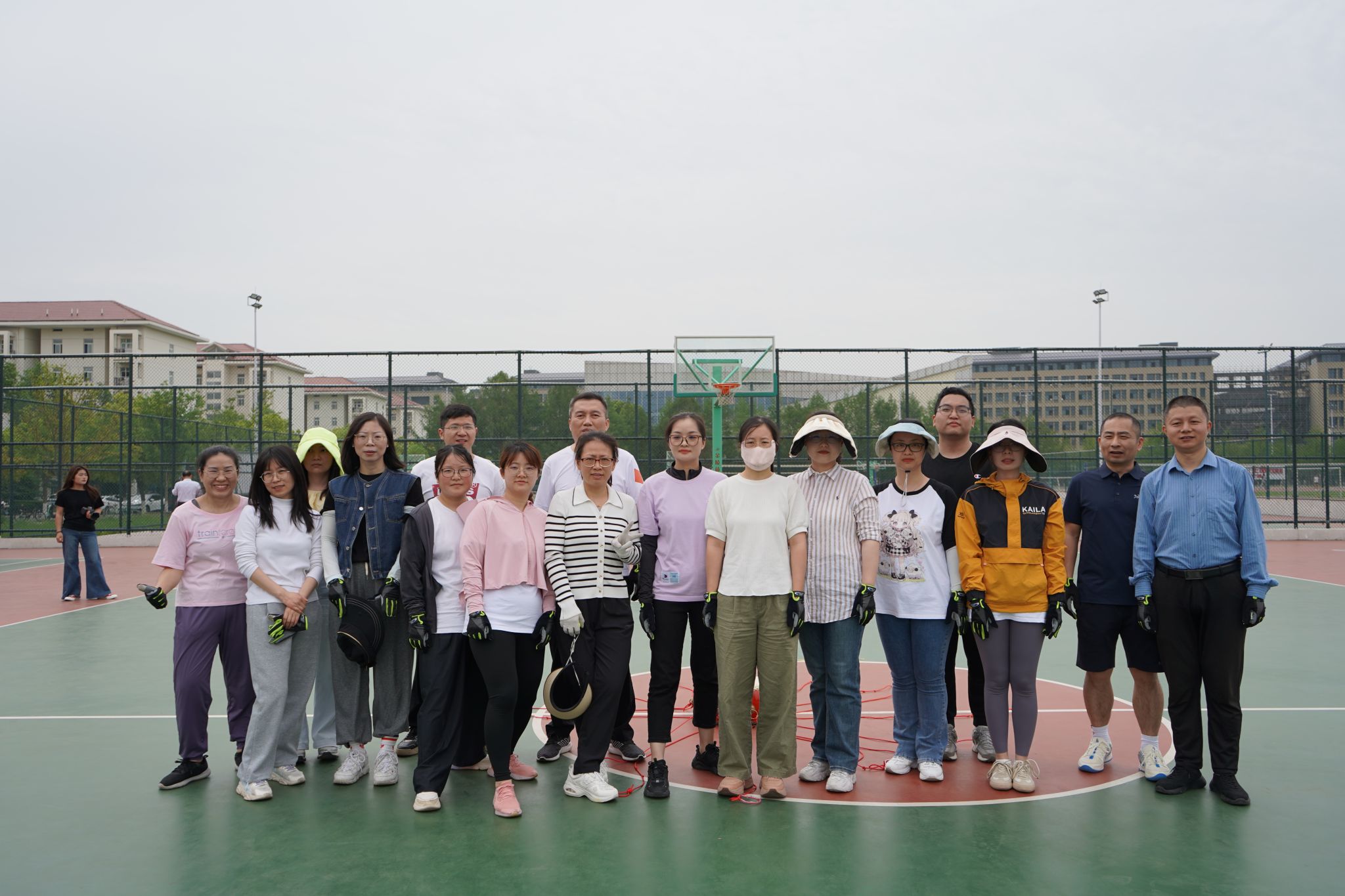 英国正版365官方网站分工会在校第二十二届运动会中斩获佳绩
